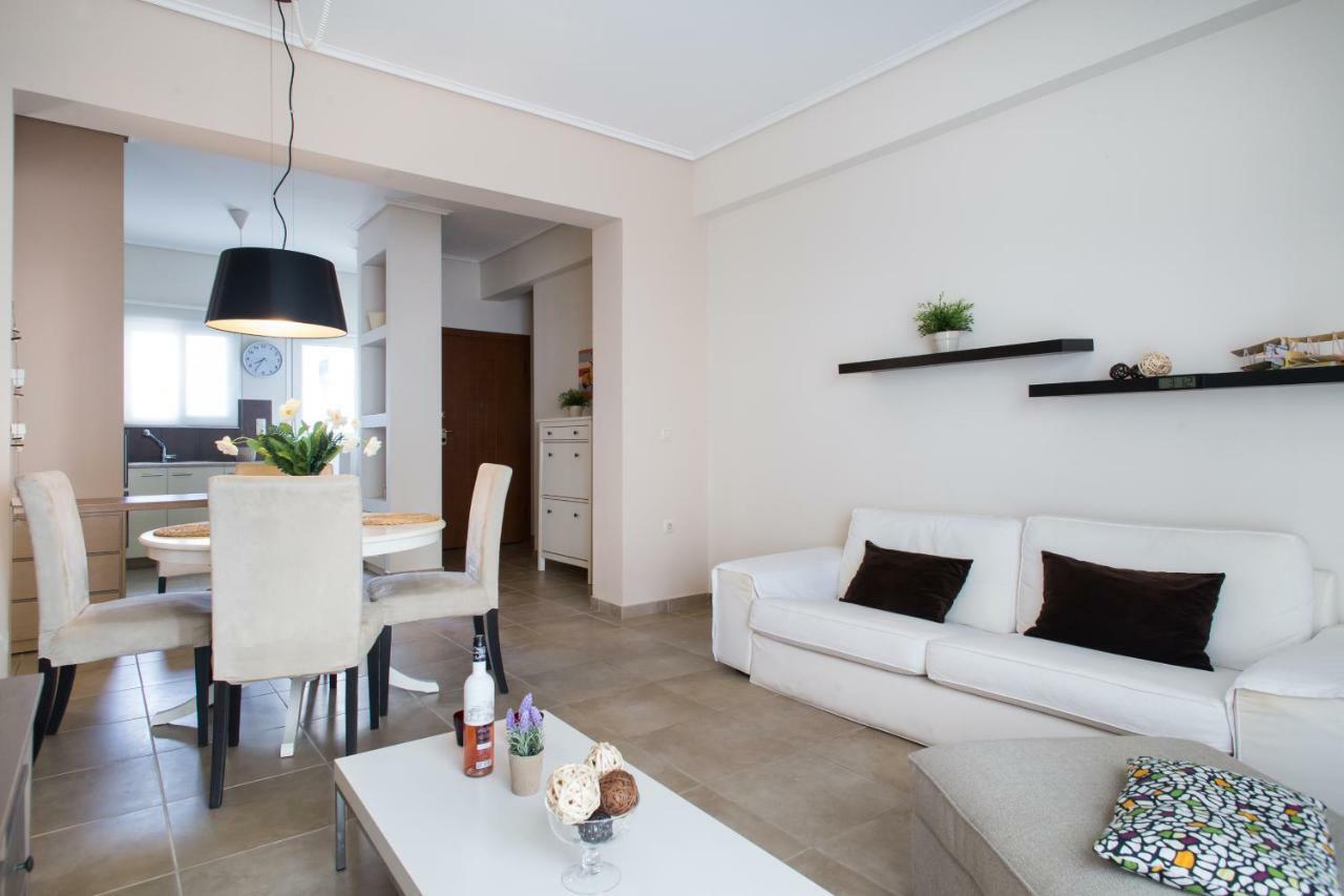 Elegant Home Next To Metro Ateny Zewnętrze zdjęcie